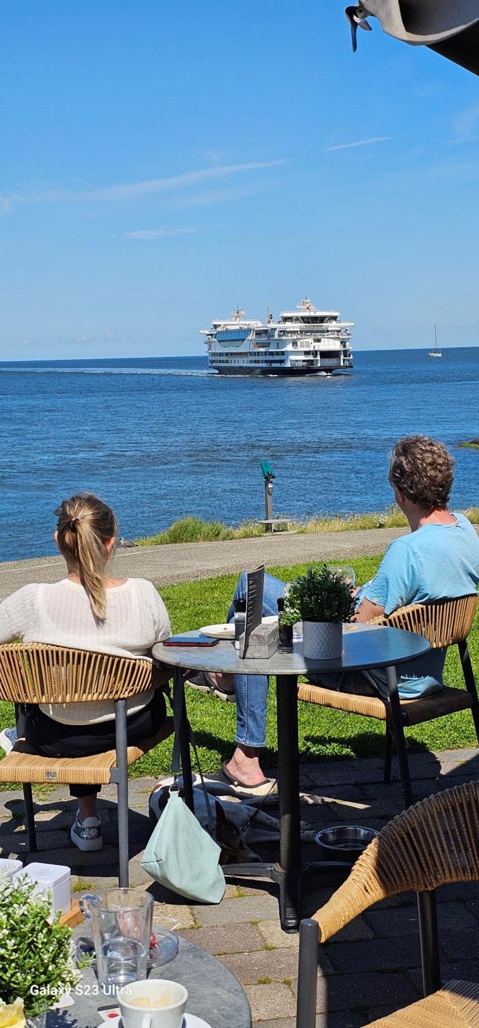 Romantisch Huisje Nabij Het Strand Met Uitzicht Op De Tulpenvelden Julianadorp Esterno foto